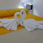 A Due Passi Dal Mare Bed and breakfast 3*