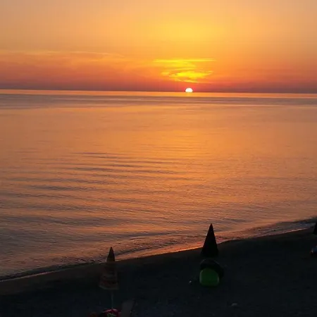 A Due Passi Dal Mare 아쿠아페사