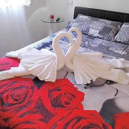 A Due Passi Dal Mare Bed and breakfast Acquappesa